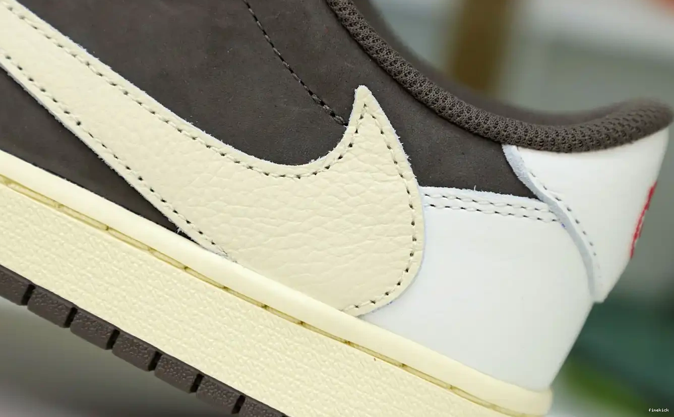 MOCHA X SCOTT 1 JORDAN TRAVIS OG AIR REVERSE LOW 0619
